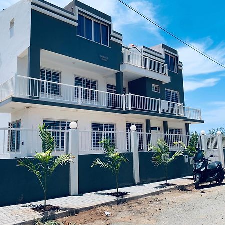 Chambre 3 Residencial Eunice Praia Exterior photo